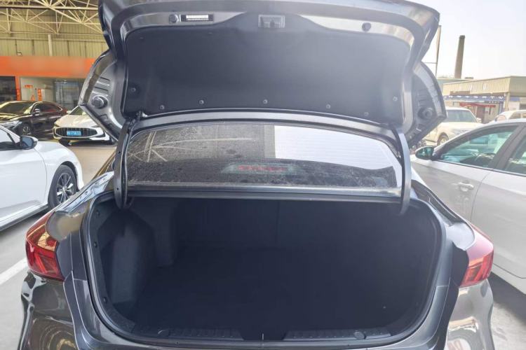 Used CHANGAN Eado 2023 Changan Edition PLUS Blue Whale NE 1.4T GDI DCT Prestige Version Trunk