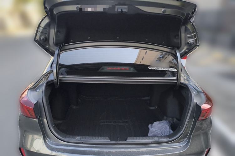 Used CHANGAN Eado 2023 Changan Edition PLUS Blue Whale NE 1.4T GDI DCT Prestige Version Trunk
