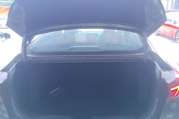 Used CHANGAN Eado 2023 Changan Edition PLUS Blue Whale NE 1.4T GDI DCT Prestige Version Trunk