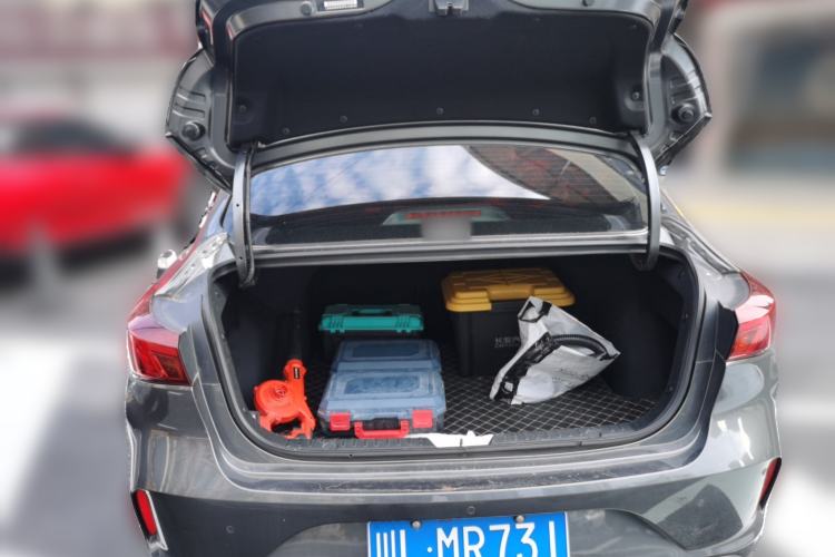 Used CHANGAN Eado 2023 Changan Edition PLUS Blue Whale NE 1.4T GDI DCT Prestige Version Trunk