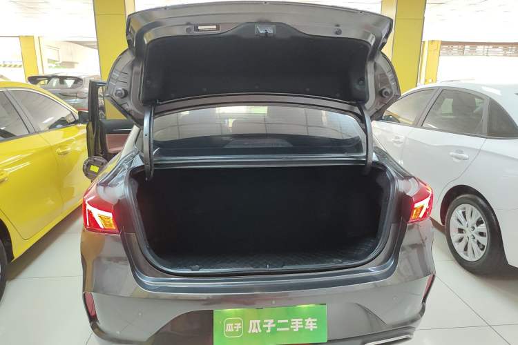 Used CHANGAN Eado 2023 Changan Edition PLUS Blue Whale NE 1.4T GDI DCT Prestige Version Trunk