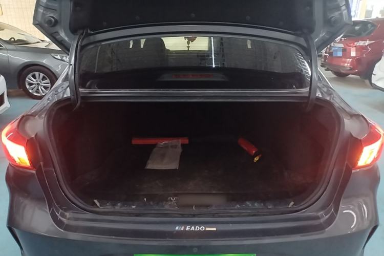 Used CHANGAN Eado 2023 Changan Edition PLUS Blue Whale NE 1.4T GDI DCT Prestige Version Trunk