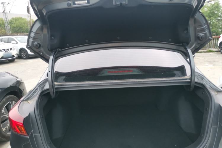 Used CHANGAN Eado 2023 Changan Edition PLUS Blue Whale NE 1.4T GDI DCT Prestige Version Trunk