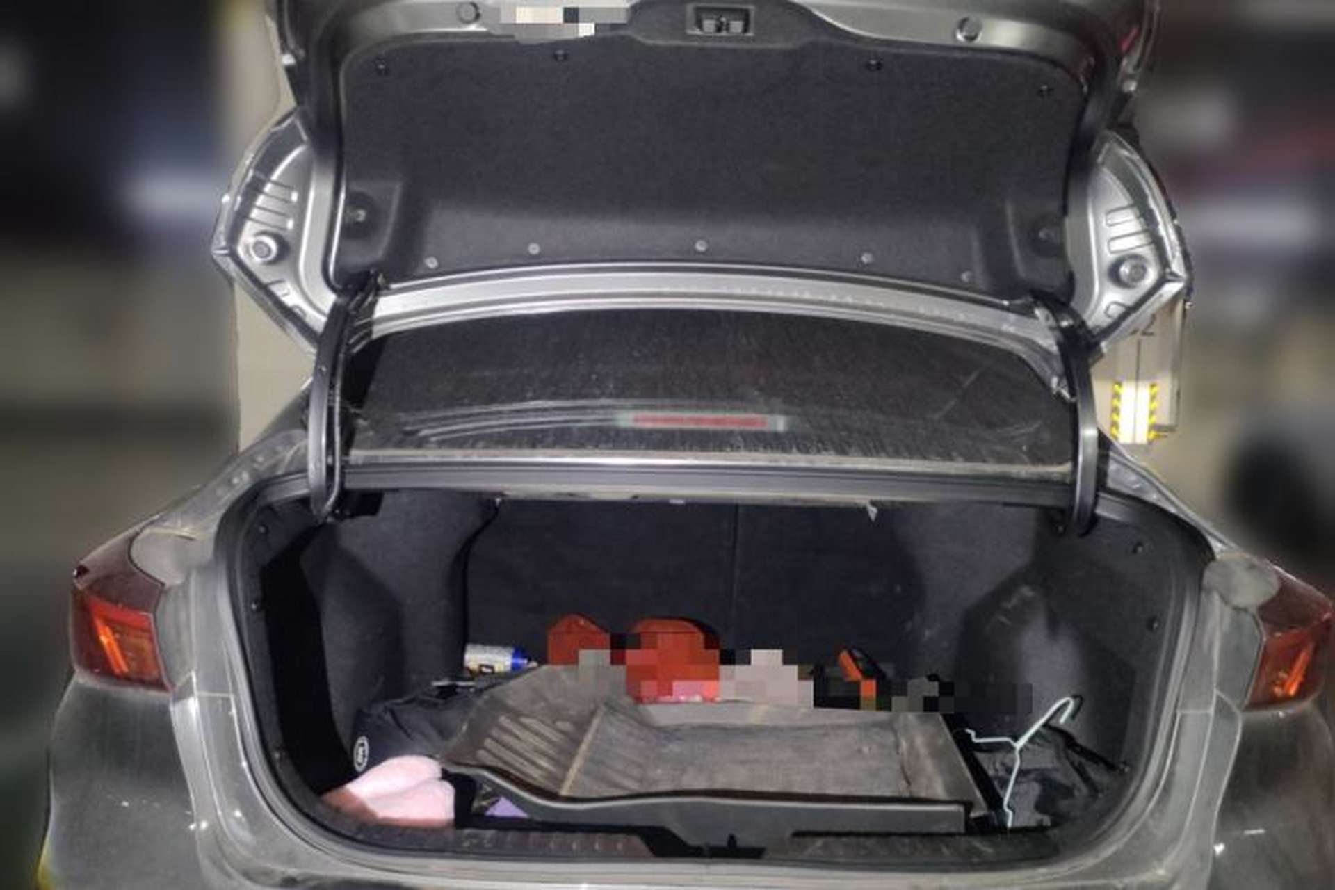 Used CHANGAN Eado 2023 Changan Edition PLUS Blue Whale NE 1.4T GDI DCT Prestige Version Trunk