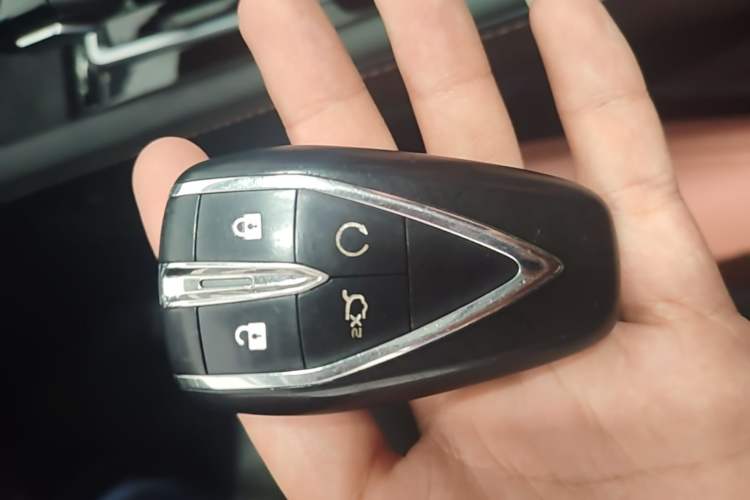 Used CHANGAN Eado 2023 Changan Edition PLUS Blue Whale NE 1.4T GDI DCT Prestige Version Vehicle Key
