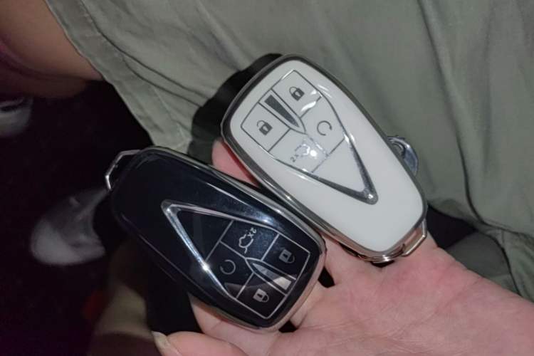 Used CHANGAN Eado 2023 Changan Edition PLUS Blue Whale NE 1.4T GDI DCT Prestige Version Vehicle Key