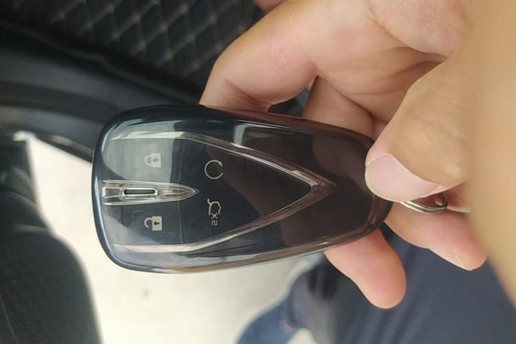 Used CHANGAN Eado 2023 Changan Edition PLUS Blue Whale NE 1.4T GDI DCT Prestige Version Vehicle Key