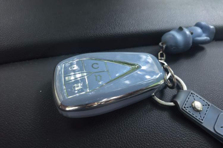 Used CHANGAN Eado 2023 Changan Edition PLUS Blue Whale NE 1.4T GDI DCT Prestige Version Vehicle Key