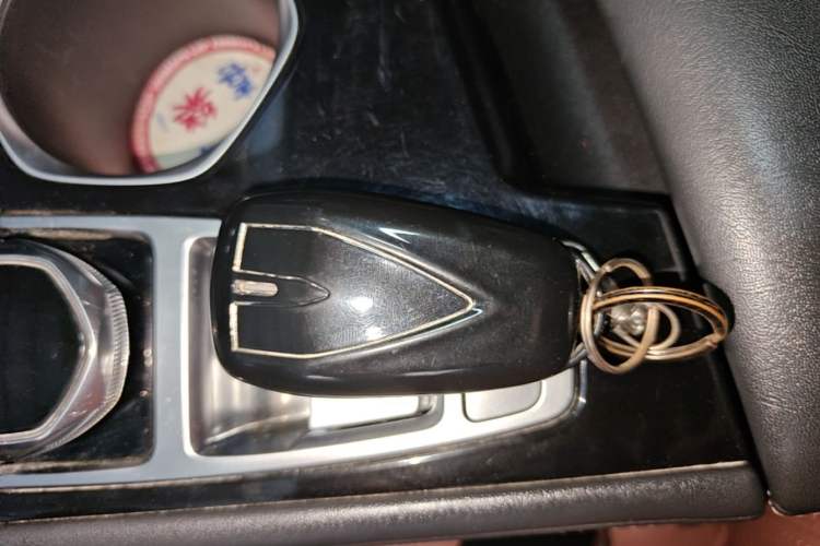 Used CHANGAN Eado 2023 Changan Edition PLUS Blue Whale NE 1.4T GDI DCT Prestige Version Vehicle Key