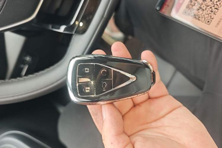 Used CHANGAN Eado 2023 Changan Edition PLUS Blue Whale NE 1.4T GDI DCT Prestige Version Vehicle Key
