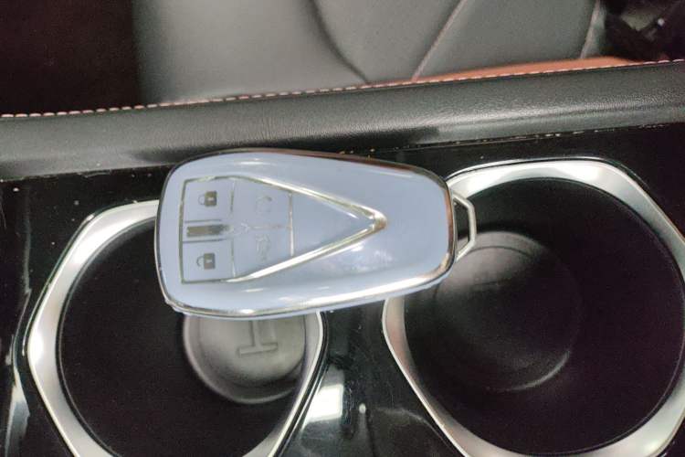 Used CHANGAN Eado 2023 Changan Edition PLUS Blue Whale NE 1.4T GDI DCT Prestige Version Vehicle Key