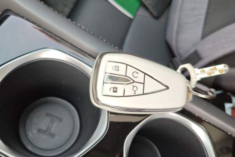 Used CHANGAN Eado 2023 Changan Edition PLUS Blue Whale NE 1.4T GDI DCT Prestige Version Vehicle Key