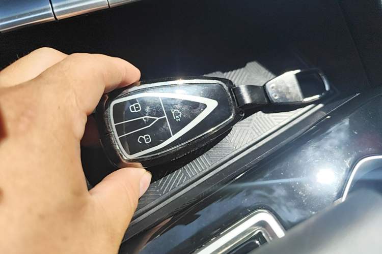 Used CHANGAN Eado 2023 Changan Edition PLUS Blue Whale NE 1.4T GDI DCT Prestige Version Vehicle Key
