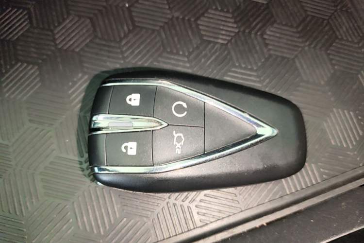 Used CHANGAN Eado 2023 Changan Edition PLUS Blue Whale NE 1.4T GDI DCT Prestige Version Vehicle Key