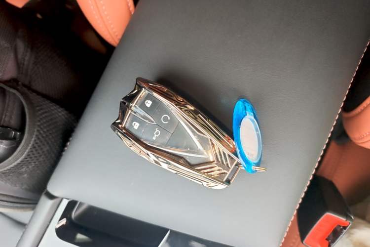 Used CHANGAN Eado 2023 Changan Edition PLUS Blue Whale NE 1.4T GDI DCT Prestige Version Vehicle Key