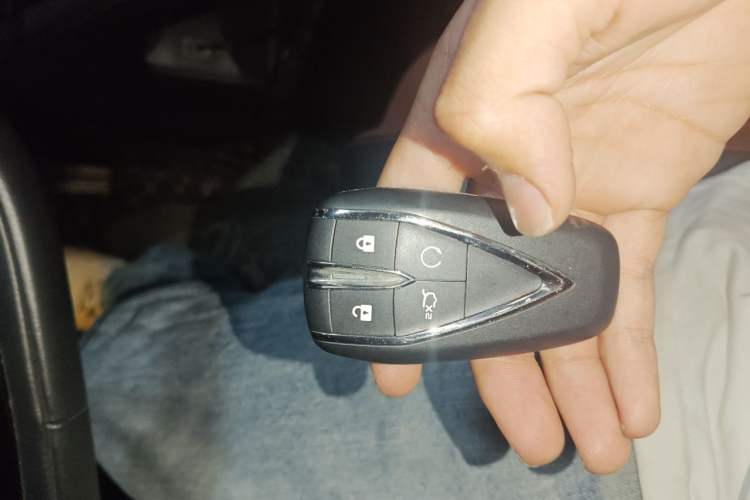 Used CHANGAN Eado 2023 Changan Edition PLUS Blue Whale NE 1.4T GDI DCT Prestige Version Vehicle Key