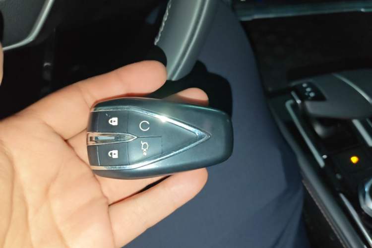 Used CHANGAN Eado 2023 Changan Edition PLUS Blue Whale NE 1.4T GDI DCT Prestige Version Vehicle Key