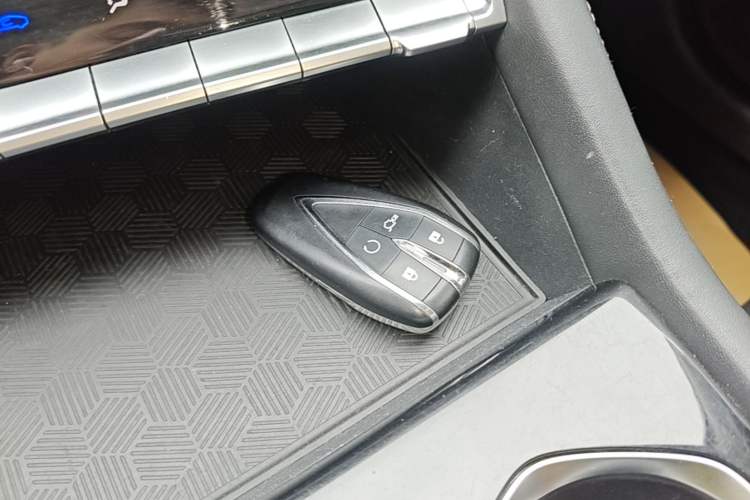 Used CHANGAN Eado 2023 Changan Edition PLUS Blue Whale NE 1.4T GDI DCT Prestige Version Vehicle Key