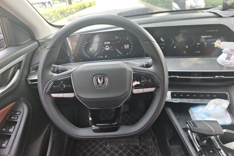 Used CHANGAN Eado 2023 Changan Edition PLUS Blue Whale NE 1.4T GDI DCT Prestige Version Steering Wheel