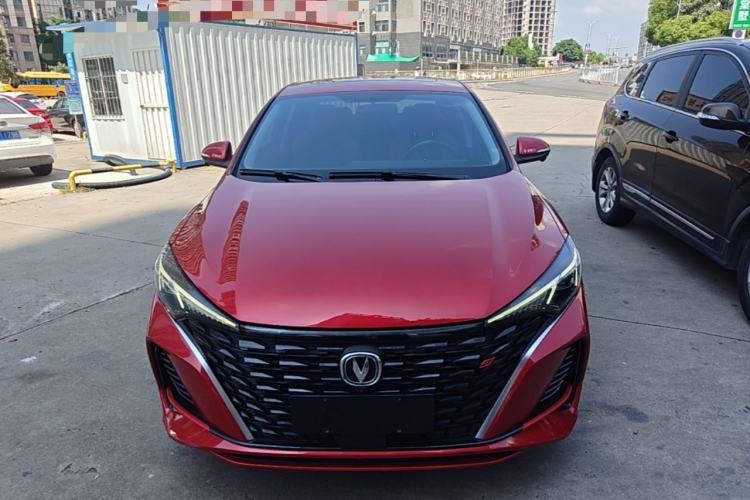 Used CHANGAN Eado 2023 Changan Edition PLUS Blue Whale NE 1.4T GDI DCT Prestige Version Front