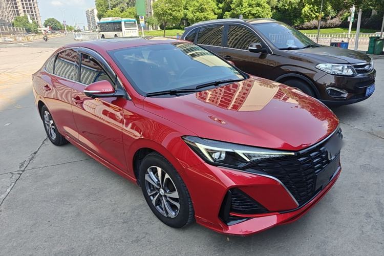Used CHANGAN Eado 2023 Changan Edition PLUS Blue Whale NE 1.4T GDI DCT Prestige Version Front Right 45 Deg
