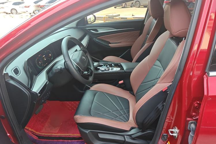 Used CHANGAN Eado 2023 Changan Edition PLUS Blue Whale NE 1.4T GDI DCT Prestige Version Left Front Seat