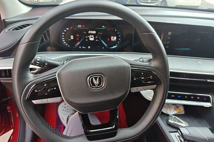 Used CHANGAN Eado 2023 Changan Edition PLUS Blue Whale NE 1.4T GDI DCT Prestige Version Steering Wheel