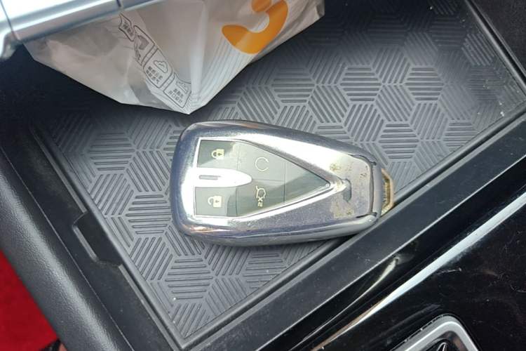 Used CHANGAN Eado 2023 Changan Edition PLUS Blue Whale NE 1.4T GDI DCT Prestige Version Vehicle Key