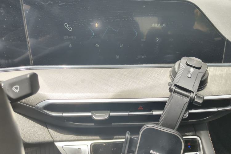 Used CHANGAN Eado 2023 Changan Edition PLUS Blue Whale NE 1.4T GDI DCT Prestige Version Audio And AC Panel