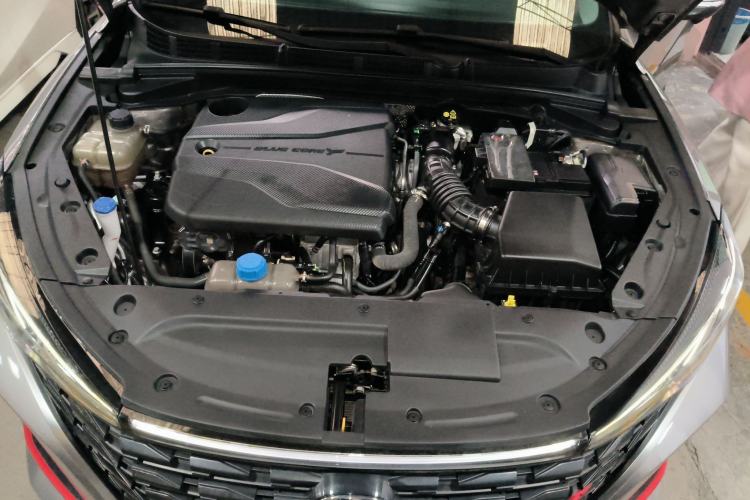 Used CHANGAN Eado 2023 Changan Edition PLUS Blue Whale NE 1.4T GDI DCT Prestige Version Engine Bay