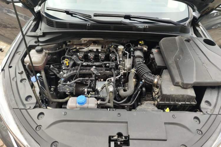 Used CHANGAN Eado 2023 Changan Edition PLUS Blue Whale NE 1.4T GDI DCT Prestige Version Engine Bay