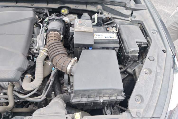 Used CHANGAN Eado 2023 Changan Edition PLUS Blue Whale NE 1.4T GDI DCT Prestige Version Engine Bay Left