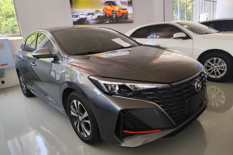 Used CHANGAN Eado 2023 Changan Edition PLUS Blue Whale NE 1.4T GDI DCT Prestige Version Exterior 1