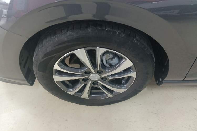 Used CHANGAN Eado 2023 Changan Edition PLUS Blue Whale NE 1.4T GDI DCT Prestige Version Exterior 4