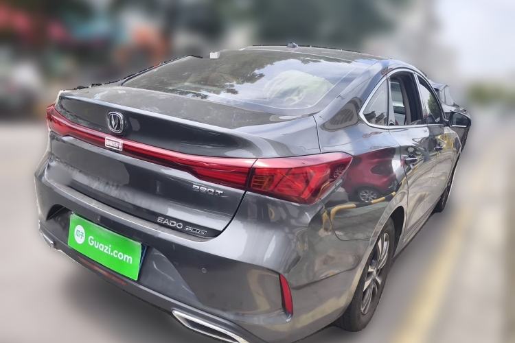 Used CHANGAN Eado 2023 Changan Edition PLUS Blue Whale NE 1.4T GDI DCT Prestige Version Exterior 5