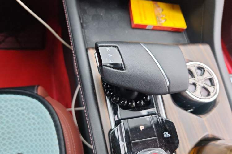 Used CHANGAN Eado 2023 Changan Edition PLUS Blue Whale NE 1.4T GDI DCT Prestige Version Gear Lever