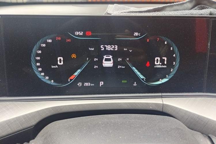 Used CHANGAN Eado 2023 Changan Edition PLUS Blue Whale NE 1.4T GDI DCT Prestige Version Instrument Cluster