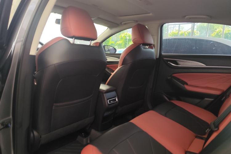 Used CHANGAN Eado 2023 Changan Edition PLUS Blue Whale NE 1.4T GDI DCT Prestige Version Interior 5