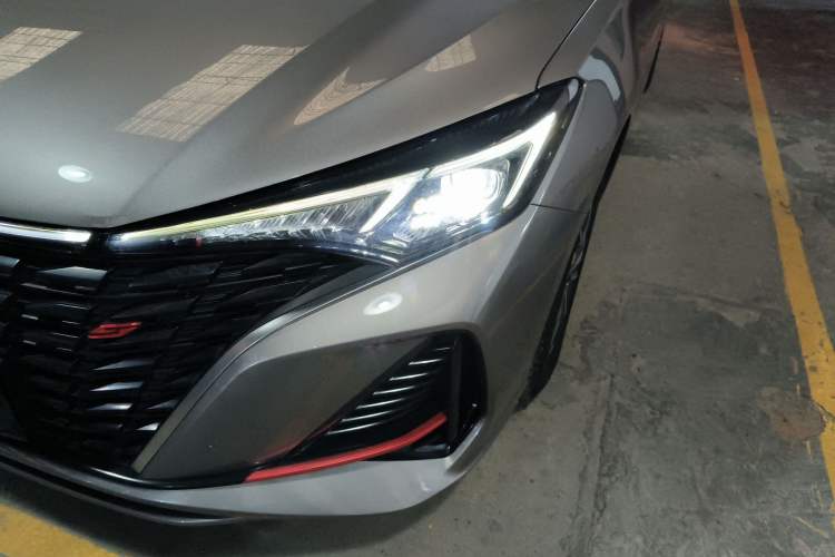 Used CHANGAN Eado 2023 Changan Edition PLUS Blue Whale NE 1.4T GDI DCT Prestige Version Left Front Headlight