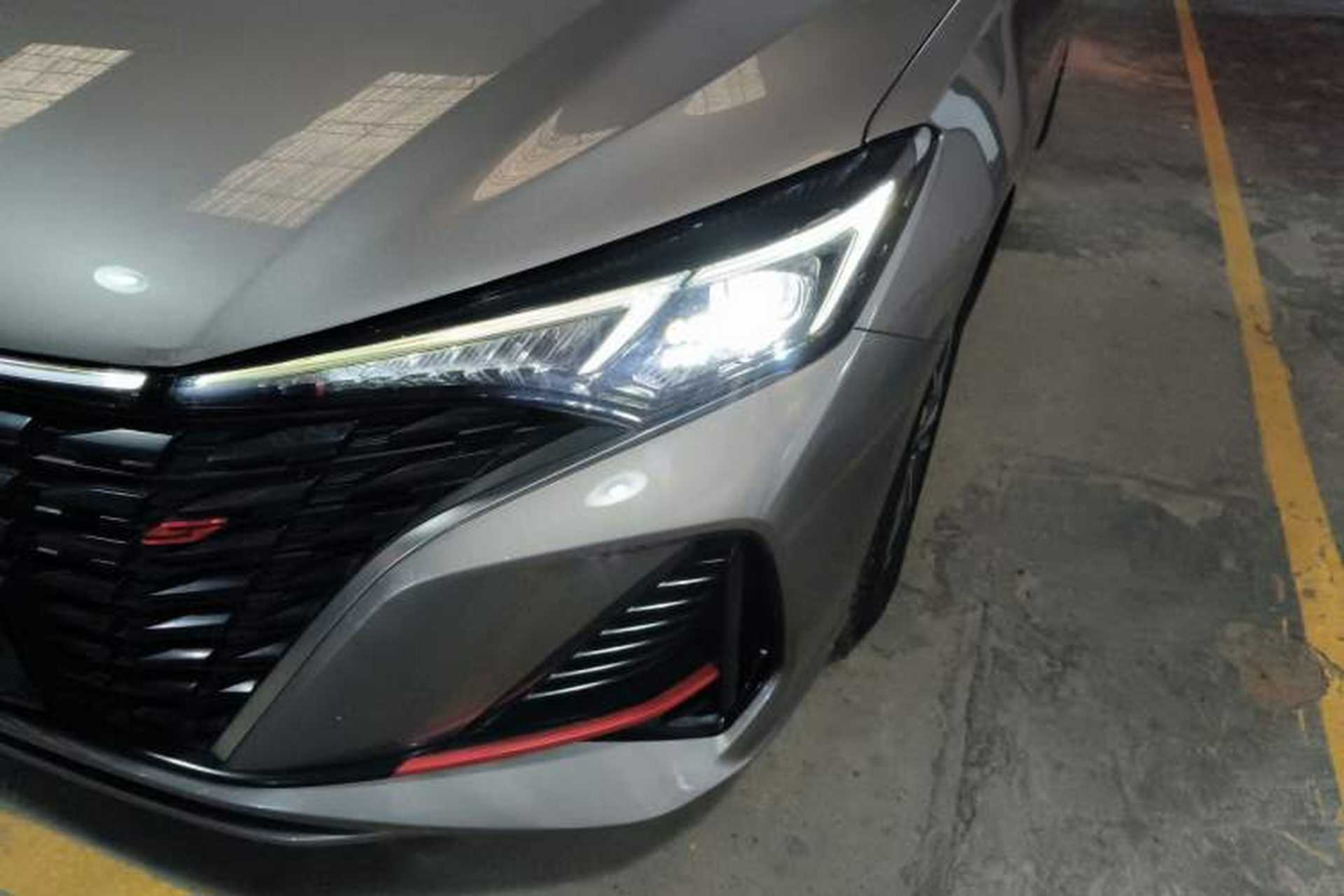 Used CHANGAN Eado 2023 Changan Edition PLUS Blue Whale NE 1.4T GDI DCT Prestige Version Left Front Headlight