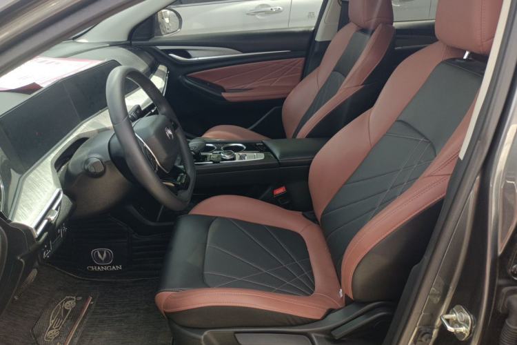 Used CHANGAN Eado 2023 Changan Edition PLUS Blue Whale NE 1.4T GDI DCT Prestige Version Left Front Seat