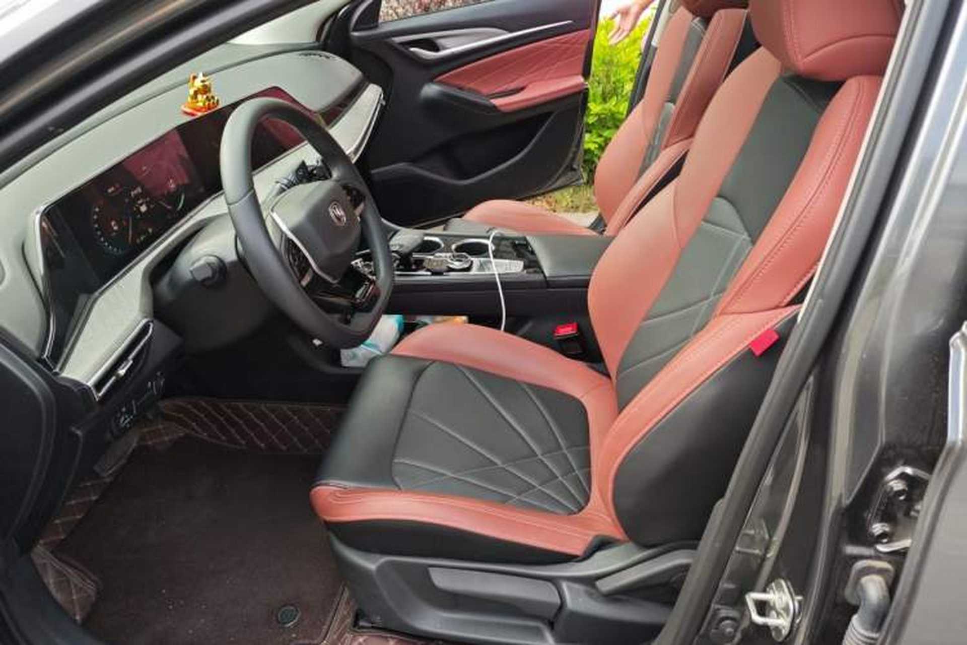 Used CHANGAN Eado 2023 Changan Edition PLUS Blue Whale NE 1.4T GDI DCT Prestige Version Left Front Seat