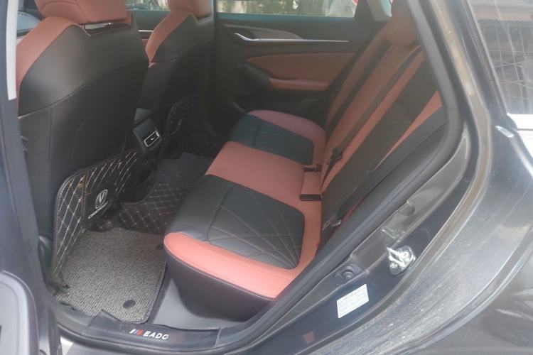 Used CHANGAN Eado 2023 Changan Edition PLUS Blue Whale NE 1.4T GDI DCT Prestige Version Left Rear Seat
