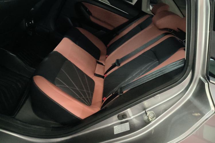 Used CHANGAN Eado 2023 Changan Edition PLUS Blue Whale NE 1.4T GDI DCT Prestige Version Left Rear Seat