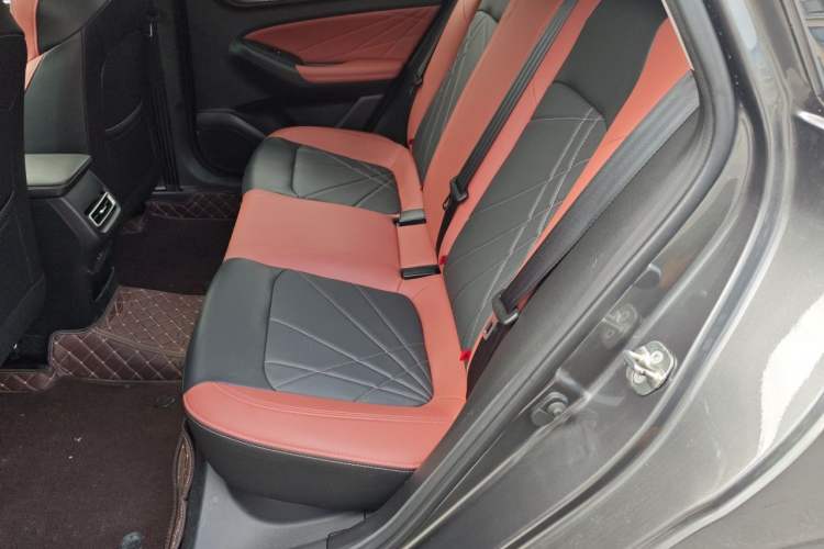 Used CHANGAN Eado 2023 Changan Edition PLUS Blue Whale NE 1.4T GDI DCT Prestige Version Left Rear Seat