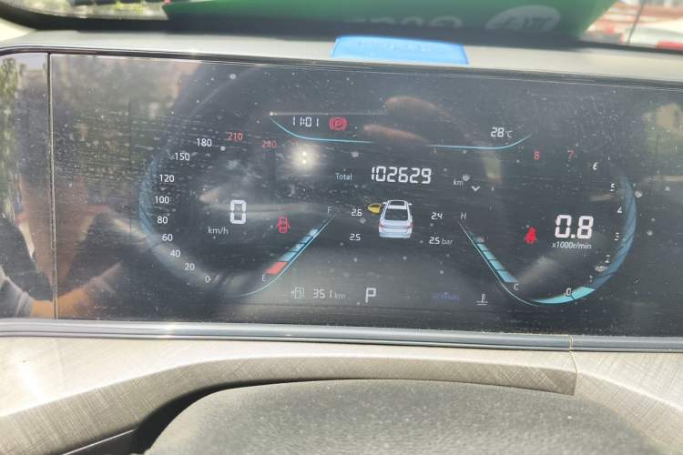 Used CHANGAN Eado 2023 Changan Edition PLUS Blue Whale NE 1.4T GDI DCT Prestige Version Odometer Close Up