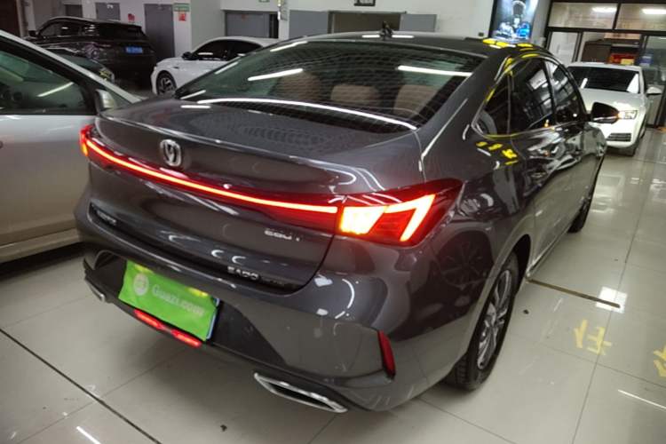Used CHANGAN Eado 2023 Changan Edition PLUS Blue Whale NE 1.4T GDI DCT Prestige Version Rear Right 45 Deg