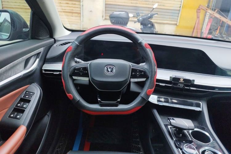 Used CHANGAN Eado 2023 Changan Edition PLUS Blue Whale NE 1.4T GDI DCT Prestige Version Steering Wheel