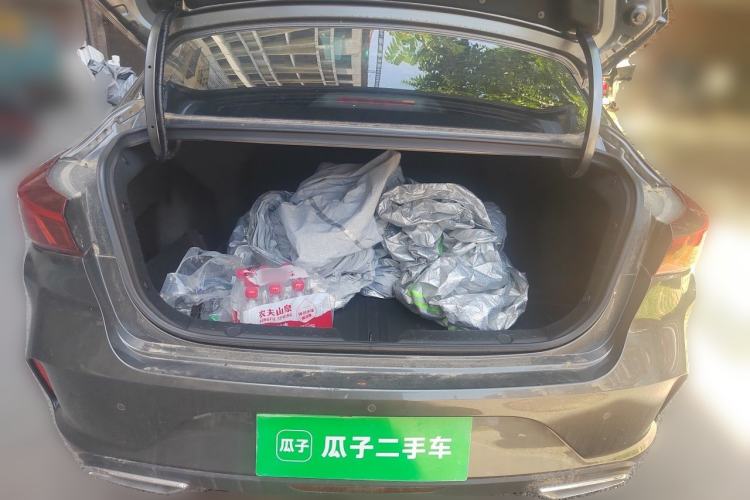 Used CHANGAN Eado 2023 Changan Edition PLUS Blue Whale NE 1.4T GDI DCT Prestige Version Trunk