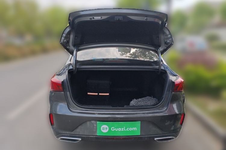 Used CHANGAN Eado 2023 Changan Edition PLUS Blue Whale NE 1.4T GDI DCT Prestige Version Trunk
